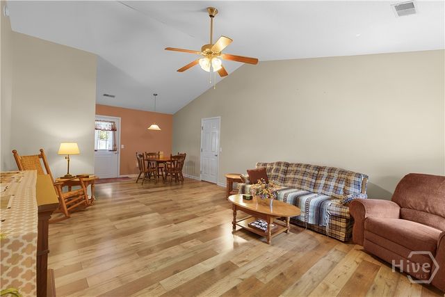 106 Blackwater Way, Springfield, GA 31329