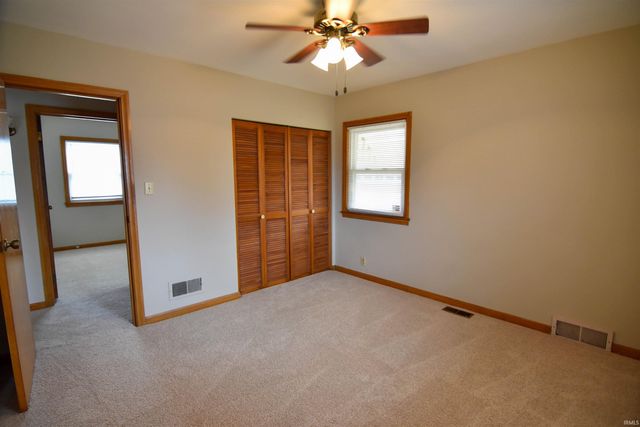 1114 S Englewood Avenue, Evansville, IN 47714