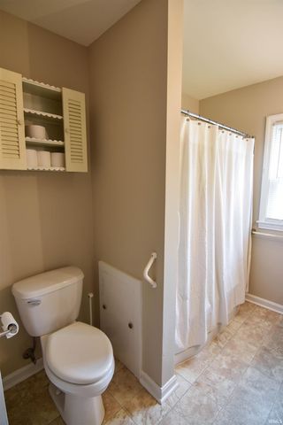 1114 S Englewood Avenue, Evansville, IN 47714