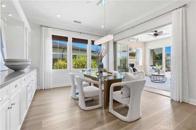 19 Entorno Street, Rancho Mission Viejo, CA 92694
