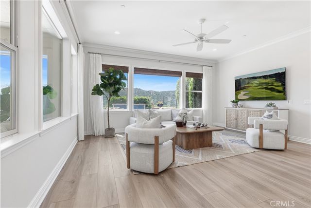 19 Entorno Street, Rancho Mission Viejo, CA 92694