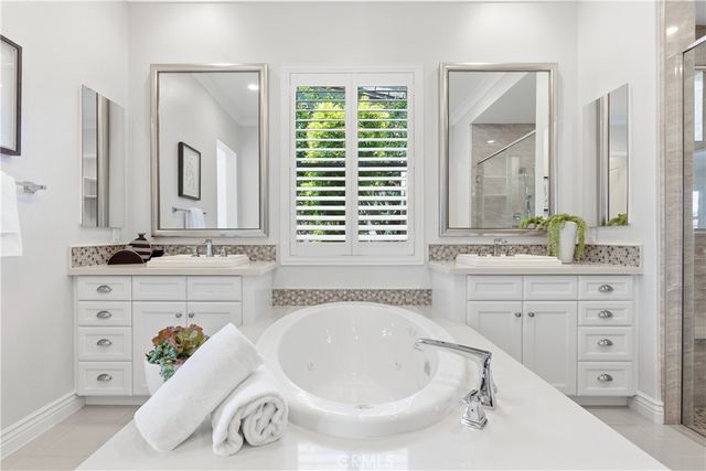 19 Entorno Street, Rancho Mission Viejo, CA 92694