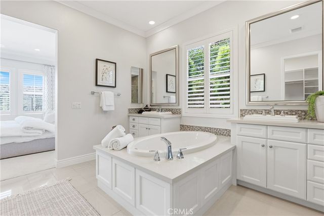 19 Entorno Street, Rancho Mission Viejo, CA 92694