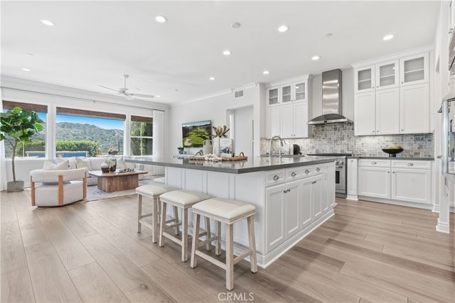 19 Entorno Street, Rancho Mission Viejo, CA 92694