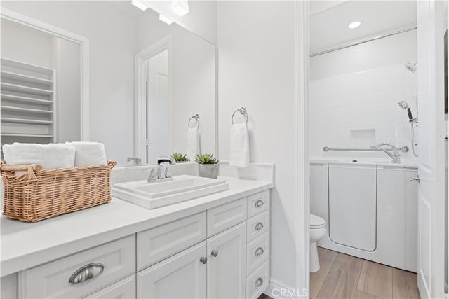 19 Entorno Street, Rancho Mission Viejo, CA 92694