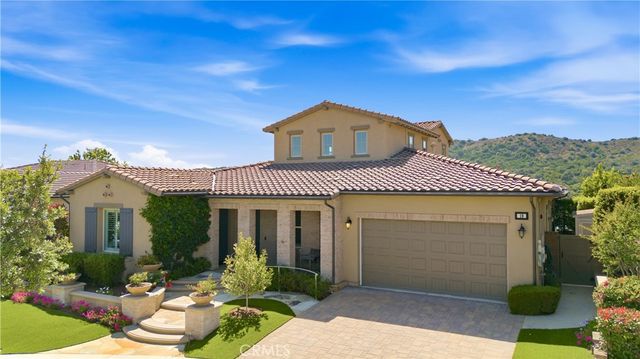 19 Entorno Street, Rancho Mission Viejo, CA 92694