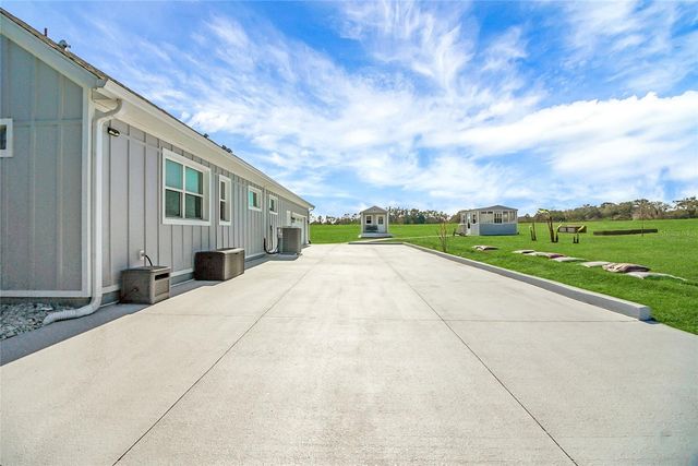 1679 E COUNTY ROAD 462, Wildwood, FL 34785