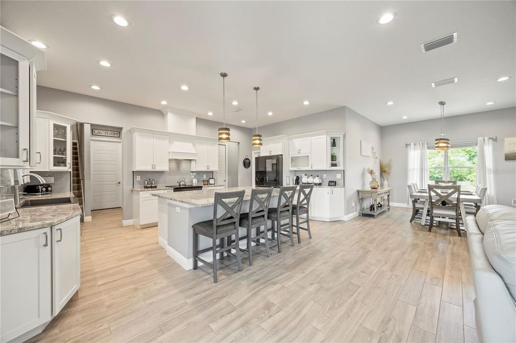 Image 65 of property listing at 1679 E COUNTY ROAD 462, Wildwood, FL 34785