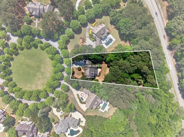 110 Newhaven Drive, Fayetteville, GA 30215