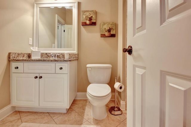 110 Newhaven Drive, Fayetteville, GA 30215