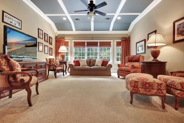 110 Newhaven Drive, Fayetteville, GA 30215