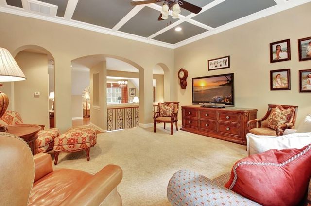 110 Newhaven Drive, Fayetteville, GA 30215