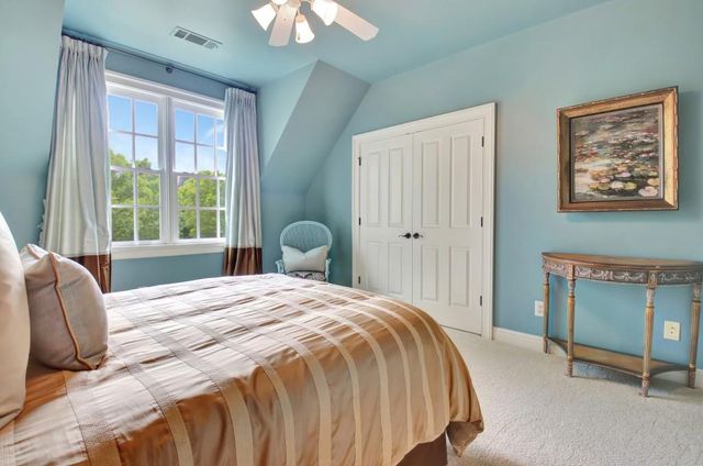 110 Newhaven Drive, Fayetteville, GA 30215