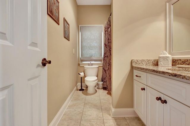 110 Newhaven Drive, Fayetteville, GA 30215