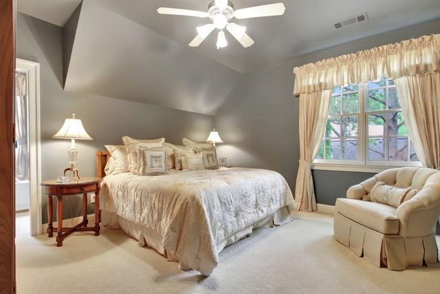 110 Newhaven Drive, Fayetteville, GA 30215