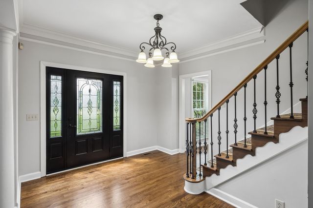 2212 Oak Cir, Franklin, TN 37064