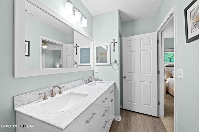 1800 THE GREENS Way 507, Jacksonville Beach, FL 32250