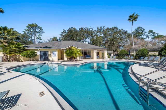 1800 THE GREENS Way 507, Jacksonville Beach, FL 32250