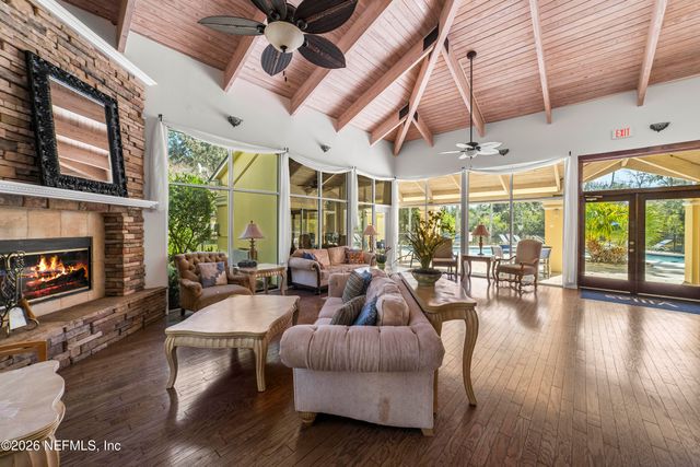 1800 THE GREENS Way 507, Jacksonville Beach, FL 32250