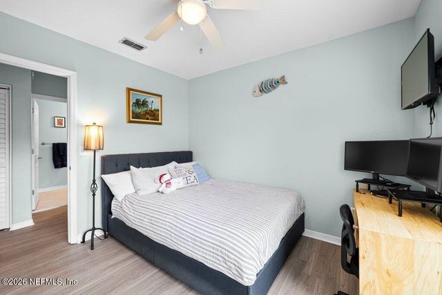 1800 THE GREENS Way 507, Jacksonville Beach, FL 32250