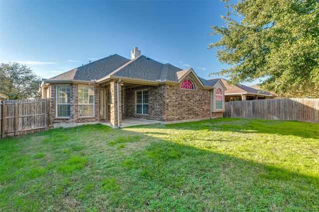 11408 Kenny Drive, Fort Worth, TX 76244