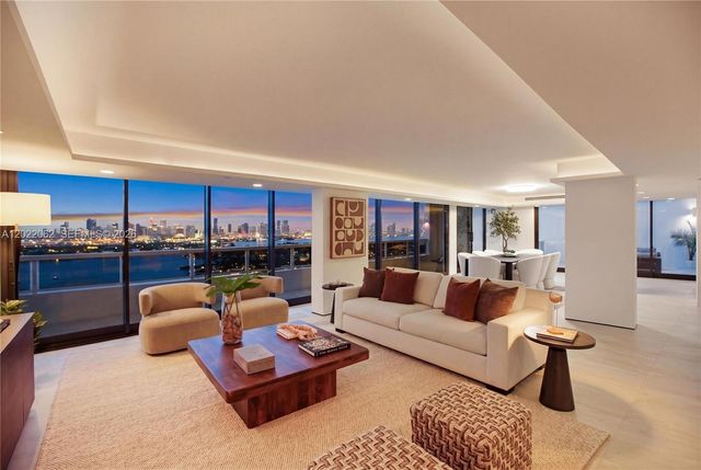 9 Island Avenue T2, Miami Beach, FL 33139