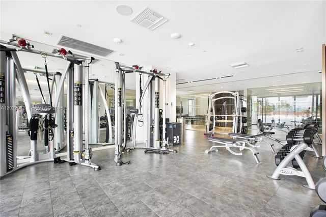 9 Island Avenue T2, Miami Beach, FL 33139
