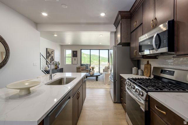 2071 W PINNACLE LN #H1, Heber City, UT 84032