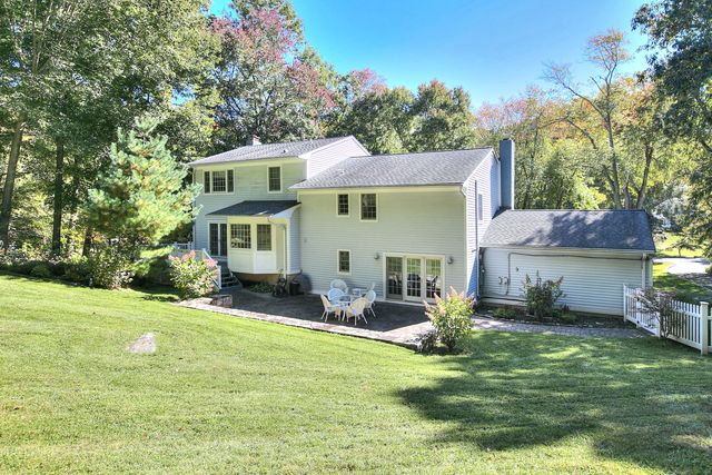 20 Joann Circle, Westport, CT 06880
