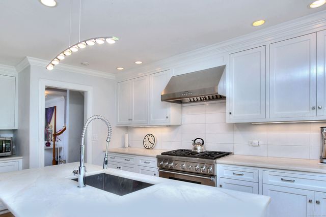 20 Joann Circle, Westport, CT 06880