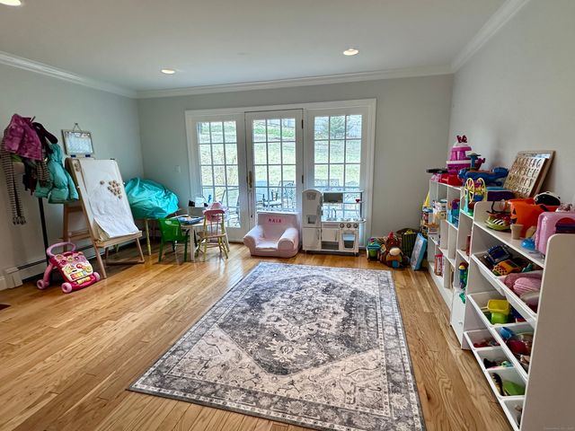 20 Joann Circle, Westport, CT 06880