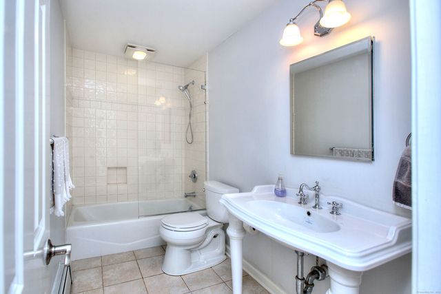 20 Joann Circle, Westport, CT 06880