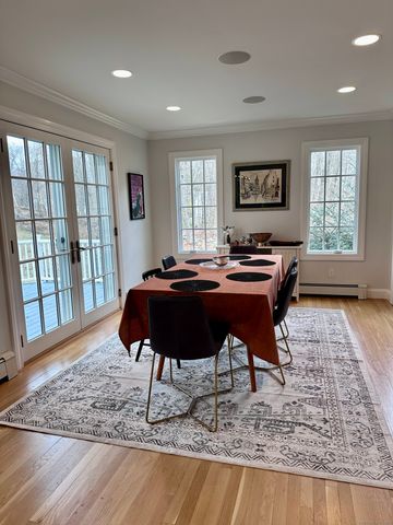 20 Joann Circle, Westport, CT 06880