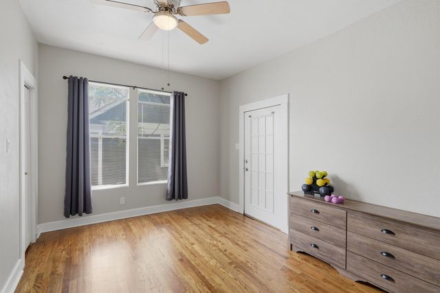 1909 6th Avenue, Fort Worth, TX 76110