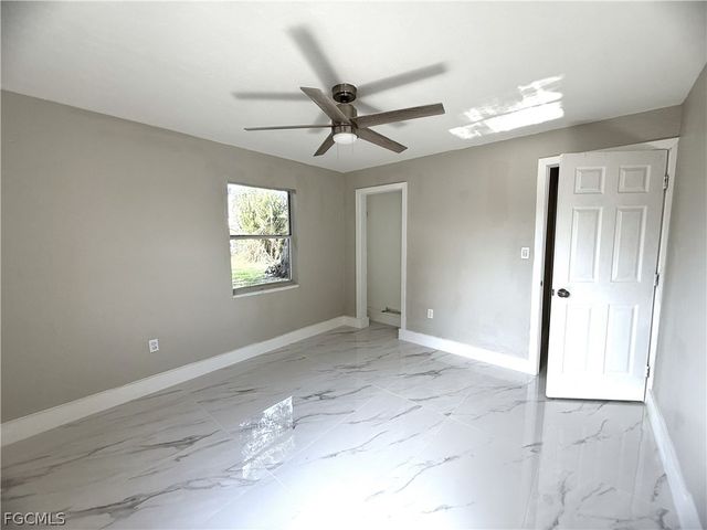 3350 Apache ST, Fort Myers, FL 33916