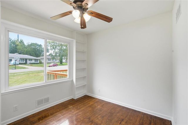 9050 E 84th Street, Kansas City, MO 64138