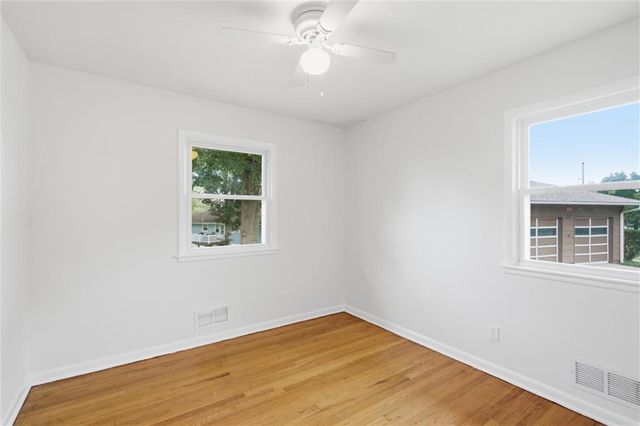 9050 E 84th Street, Kansas City, MO 64138