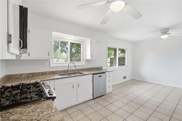 9050 E 84th Street, Kansas City, MO 64138
