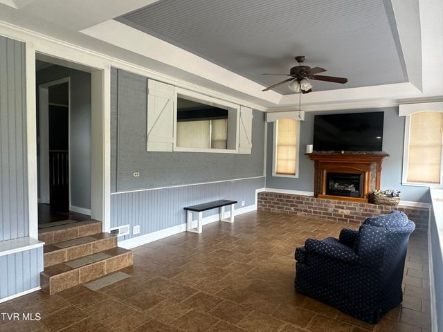 1070 Nolichuckey Road, Greeneville, TN 37743