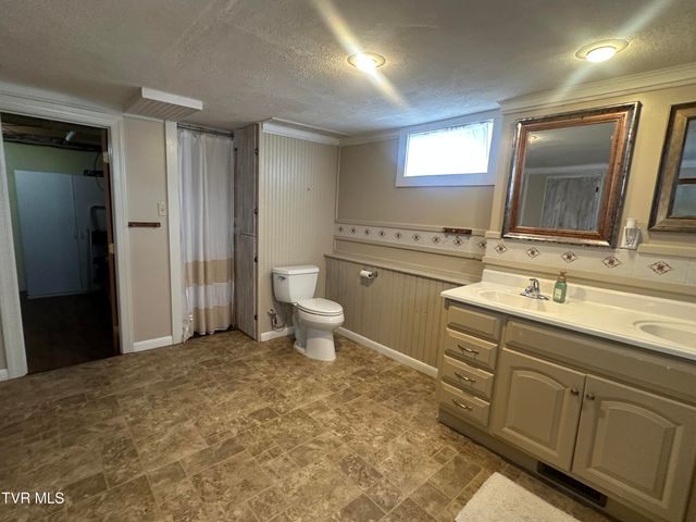 1070 Nolichuckey Road, Greeneville, TN 37743