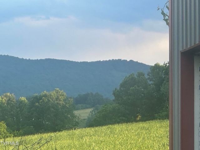1070 Nolichuckey Road, Greeneville, TN 37743