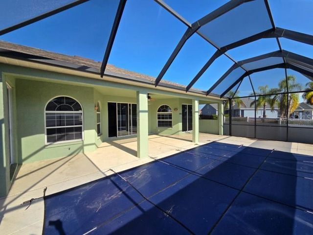 802 BUNKER VIEW DRIVE, Apollo Beach, FL 33572