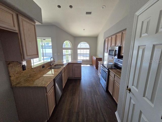 802 BUNKER VIEW DRIVE, Apollo Beach, FL 33572