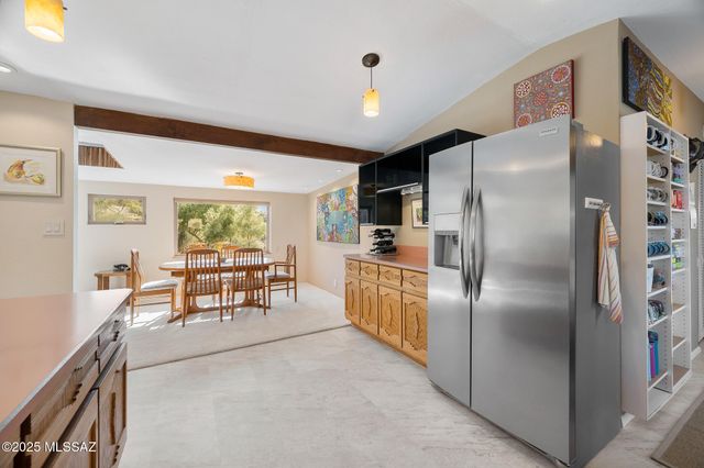 4596 E Trotter Road, Tucson, AZ 85739