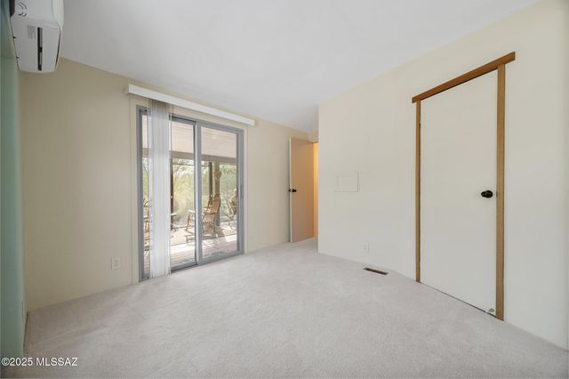 4596 E Trotter Road, Tucson, AZ 85739