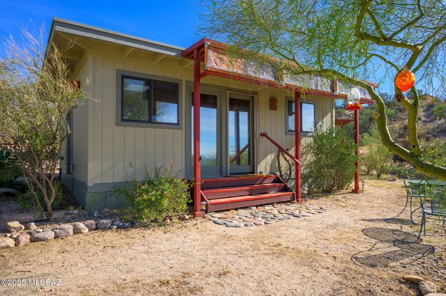 4596 E Trotter Road, Tucson, AZ 85739