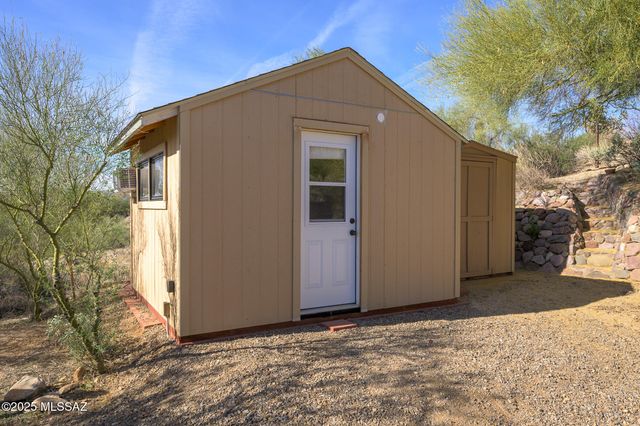 4596 E Trotter Road, Tucson, AZ 85739