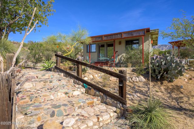 4596 E Trotter Road, Tucson, AZ 85739