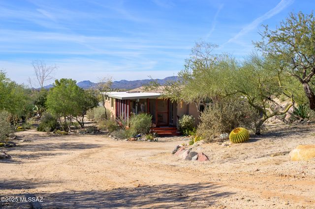 4596 E Trotter Road, Tucson, AZ 85739