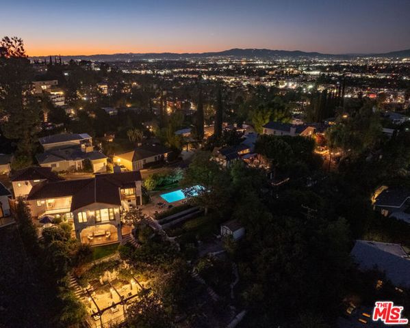 3922 Glenridge Drive, Sherman Oaks, CA 91423